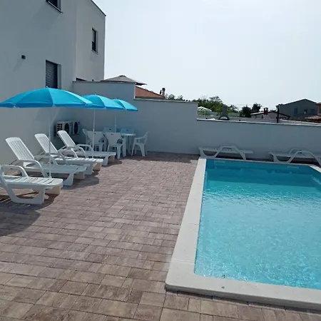 Noel - With Private Pool * Umag
